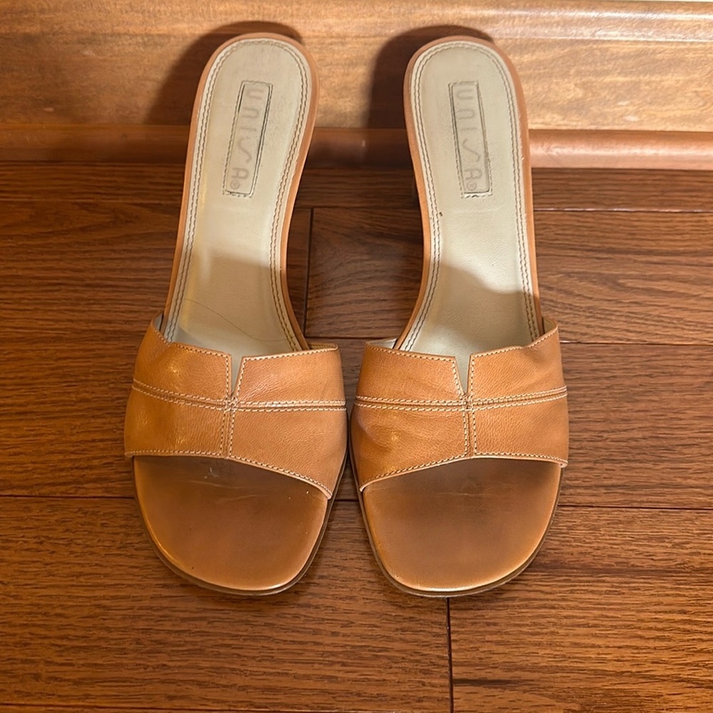 Unisa Tan Mule Heels